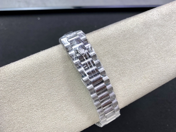 激安ロレックス着用イメージ